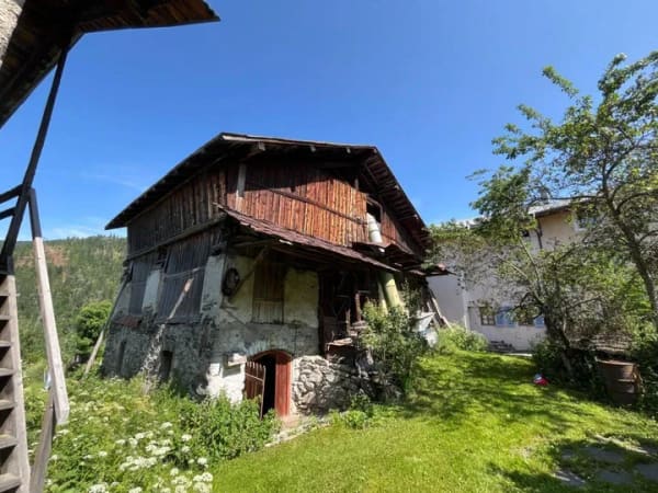 Immobilie in Waldstetten - Scheune zur Renovierung in einem reizvollen Dorf - Bild 0