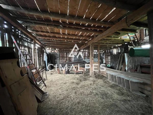 Immobilie in Waldstetten - Scheune zur Renovierung in einem reizvollen Dorf - Bild 1