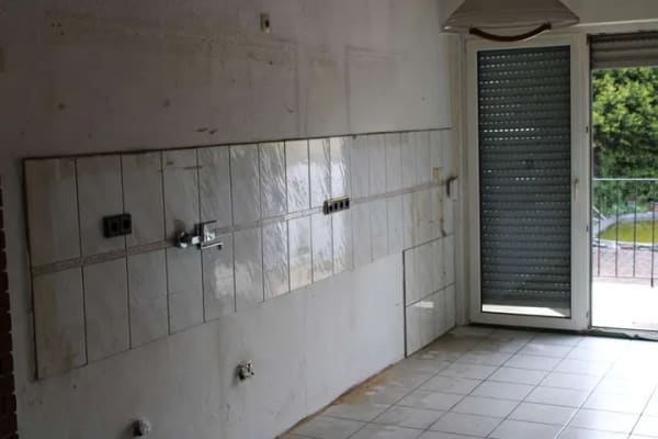 Immobilie in Dorsten - Nur 179.900,--Euro...! Renovierungsbedürftige DHH in stadtnaher Lage von Dorsten. - Bild 3