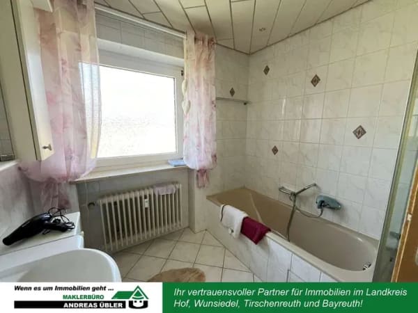 Immobilie in Kirchenlamitz - Attraktive Eigentumswohnung - sofort bezugsfrei - Bild 2