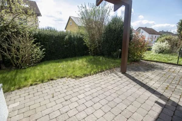 Immobilie in Welzheim - *Sonnige Toplage * Großzügiges Mehrfamilienhaus Perfekt für Generationenwohnen oder Kapitalanleger* - Bild 4