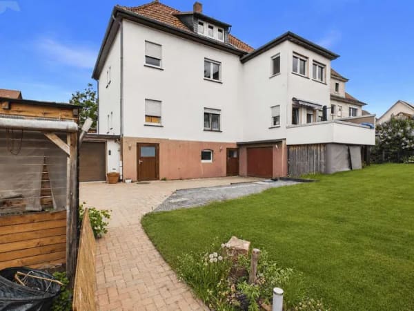 Immobilie in Alheim - ** Zweifamilienhaus in Heinebach zu verkaufen ** - Bild 2
