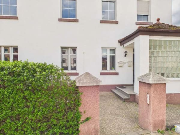 Immobilie in Alheim - ** Zweifamilienhaus in Heinebach zu verkaufen ** - Bild 4