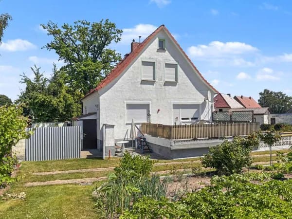 Immobilie in Dargun - Klein, fein und mit Herz – gepflegtes Einfamilienhaus am Stadtrand von Dargun - Bild 2