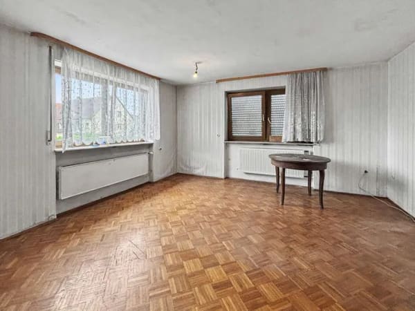 Immobilie in Munningen - Ehemaliger Bauernhof mit Scheune und Nebengebäuden in Schwörsheim - Bild 3