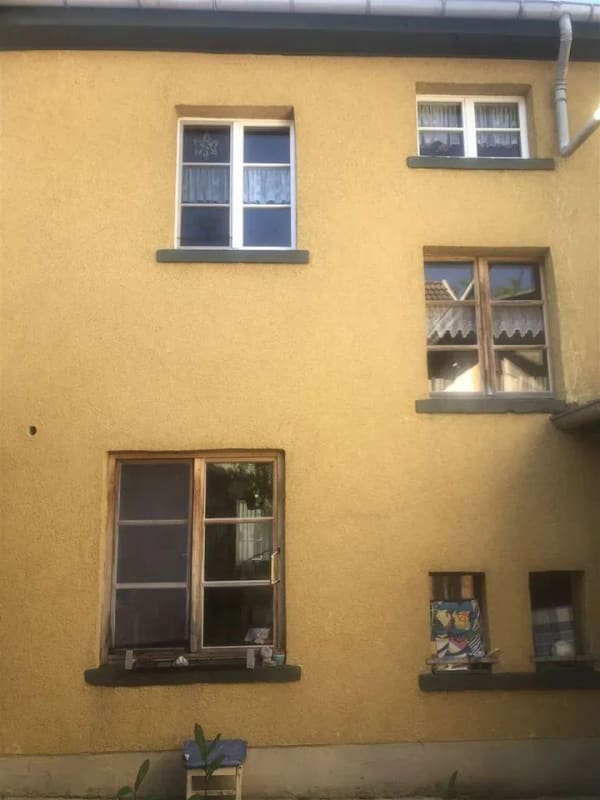 Immobilie in Bad Tennstedt - Reihenhaus mit großem Grundstück und Scheune in Bad Tennstedt  - Bild 1