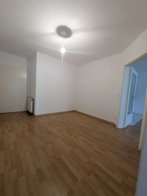 Immobilie in Hohen Neuendorf - Bezugsfreie 2 Zimmer-Wohnung in Bergfelde zu verkaufen! - Bild 2