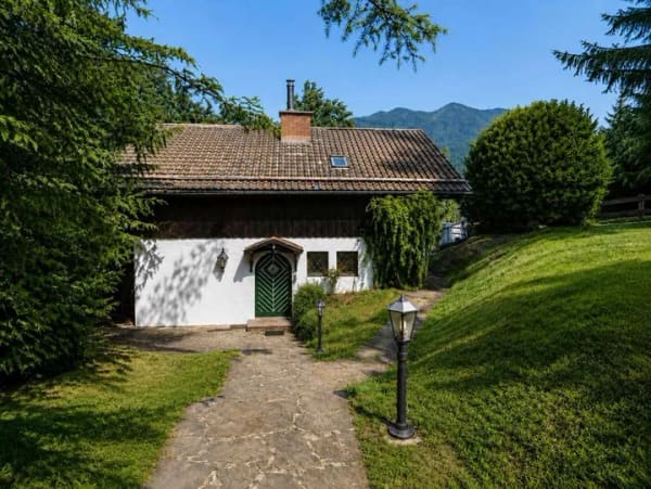 Immobilie in Krün - Ein Haus, das sich nicht zählen lässt. - Bild 1