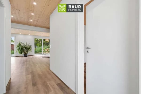 Immobilie in Scheer - 360°| Schlüsselfertig & bezugsbereit – Neubau (KfW 40) mit PV-Anlage, Wärmepumpe und Garten - Bild 3