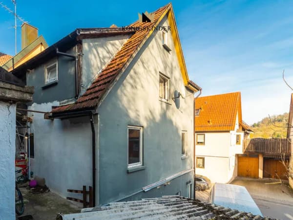 Immobilie in Hessigheim - Ertragstarke Bestandsimmobilie mit Entwicklungspotenzial in Hessigheim ab 290.000€ zzgl. Stellplatz - Bild 0