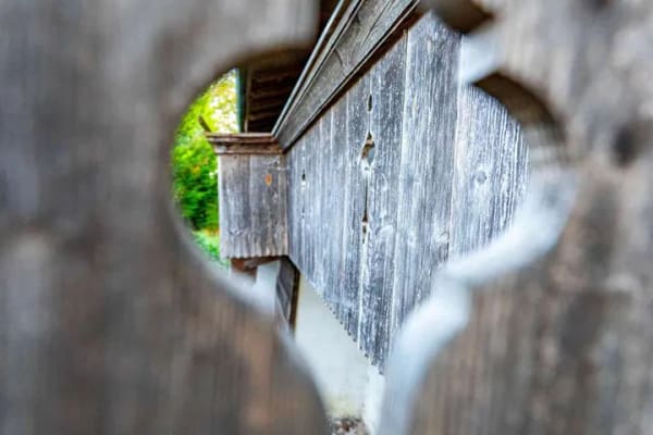 Immobilie in Eurasburg - Tradition bewahren.Zukunft gestalten.Historisches Bauernhaus mit vielfältiger Gestaltungsmöglichkeit - Bild 0
