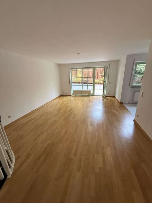 Immobilie in Oberhaching - Flexibel wohnen: 2 Zimmer mit großem mit großem Hobbyraum - Bild 1