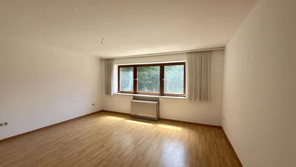 Immobilie in Möckmühl - Wohnanwesen auf 4.000 m² Grundstück – Einfamilienhaus oder bis zu 4 Wohneinheiten möglich - Bild 4