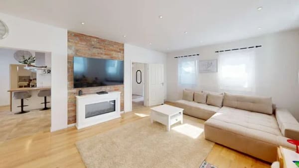 Immobilie in Freimersheim (Pfalz) - Haus- und Hofanwesen mit zwei Wohnhäusern, großem Grundstück und vielseitigen Nutzungsmöglichkeiten - Bild 1
