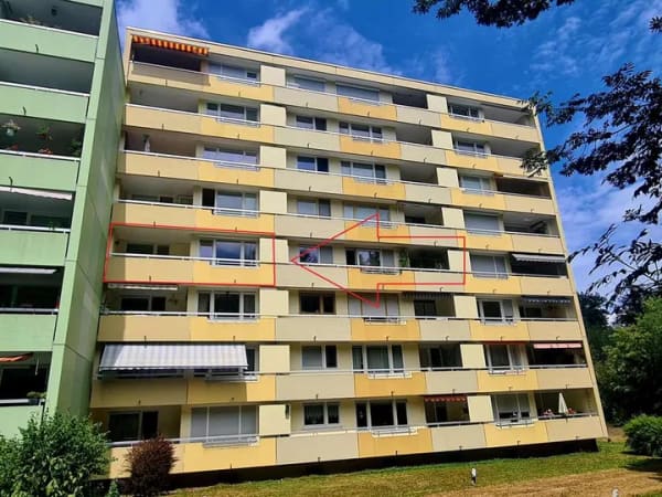Immobilie in Nürtingen - Im gepflegten Hochhaus !!! - Bild 0