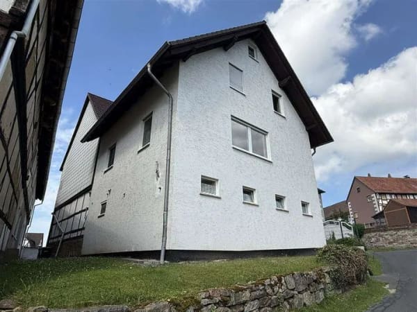 Immobilie in Staufenberg - Kuscheliges Wohnhaus mit Potential in Staufenberg-Escherode - Bild 1