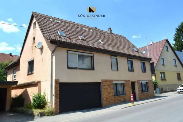 Immobilie in Erkenbrechtsweiler - Vielseitige 1–2 FH- ein Paradies für die große Familie mit handwerklichem Können - Bild 0