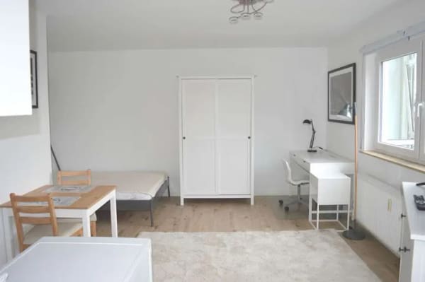 Immobilie in Kernen im Remstal - Möbliertes 1-Zi.-Appartement mit Balkon und Stellplatz - Bild 1