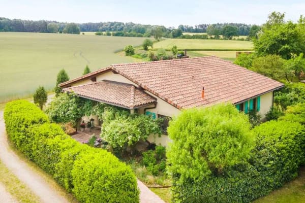 Immobilie in Rietz-Neuendorf - Mediterran, atmosphärisch und stilvoll: Traumhaftes Wohnen auf einer Ebene am Feld bei Bad Saarow - Bild 3