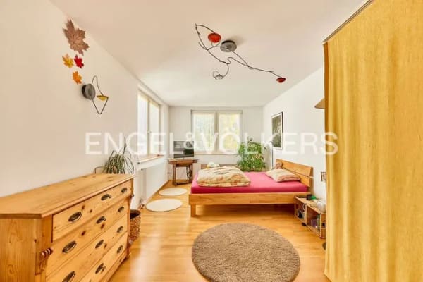 Immobilie in Neuhofen - Gepflegtes Einfamilienhaus mit besonderem Charme und schönem Garten! - Bild 1