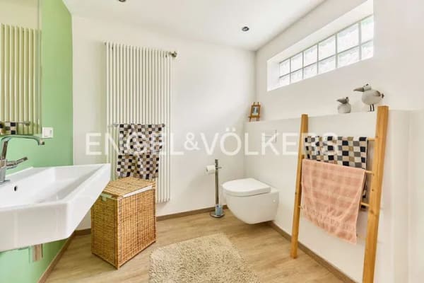 Immobilie in Neuhofen - Gepflegtes Einfamilienhaus mit besonderem Charme und schönem Garten! - Bild 4