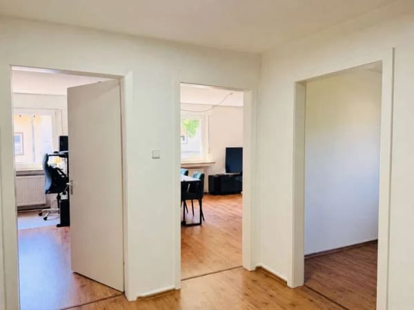 Immobilie in Wickede (Ruhr) - Zwei Einheiten, kein Sanierungsstau – Ladenlokal & Eigentumswohnung - Bild 3