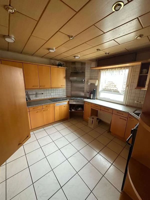 Immobilie in Schwandorf - Einfamilienhaus mit Einliegerwohnung in Schwandorf-Haselbach - Bild 3