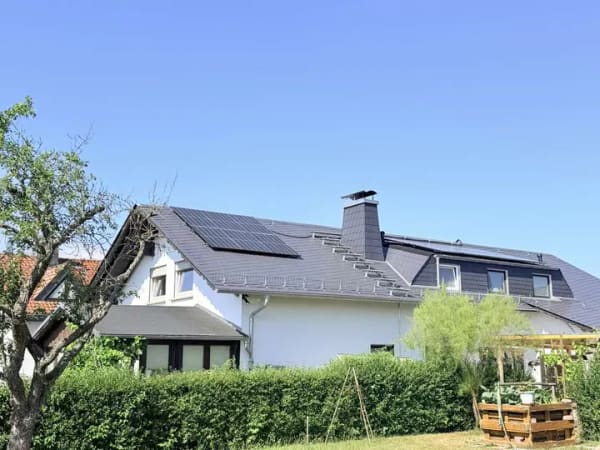 Immobilie in Neu-Anspach - Aussergewöhnliches Zweifamilienhaus in Top-Rand und Blicklage! - Bild 1