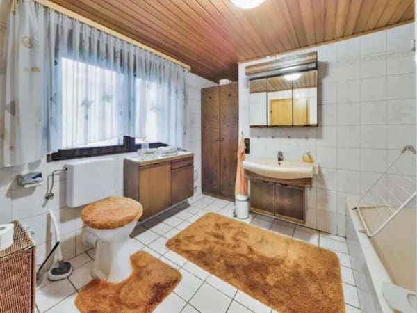 Immobilie in Östringen - Reihenmittelhaus mit möglicher Hinterhausbebauung im Herzen von Östringen, OT Odenheim! - Bild 4