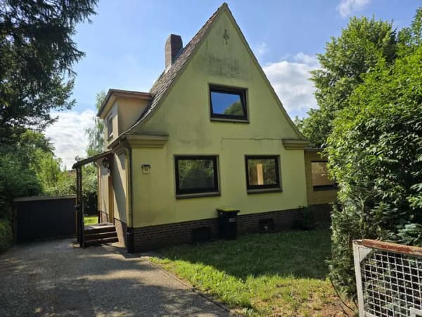 Immobilie in Nortorf - Eigene Wohnträume verwirklichen – Einfamilienhaus mit traumhaftem Grundstück - Bild 0