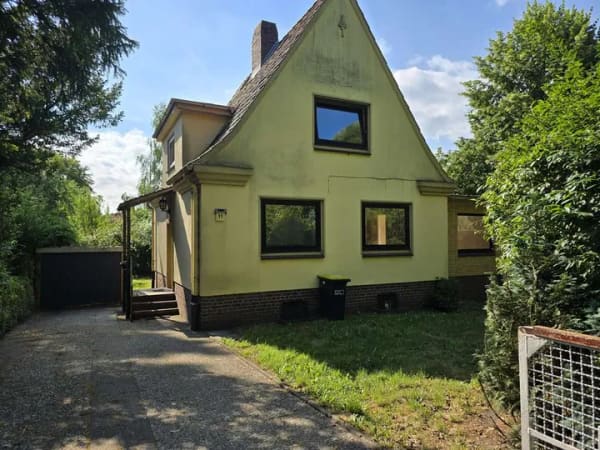 Immobilie in Nortorf - Eigene Wohnträume verwirklichen – Einfamilienhaus mit traumhaftem Grundstück - Bild 1