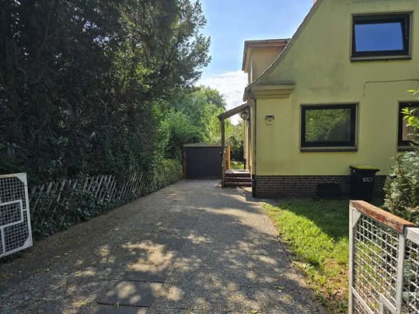 Immobilie in Nortorf - Eigene Wohnträume verwirklichen – Einfamilienhaus mit traumhaftem Grundstück - Bild 2