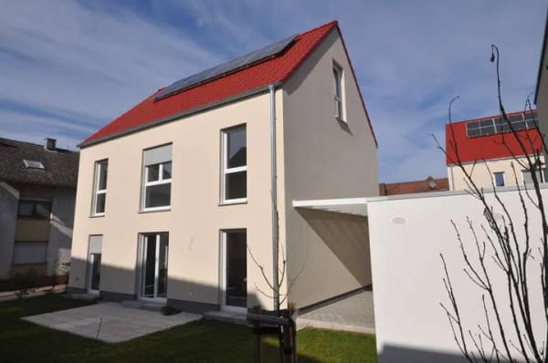 Immobilie in Eschau - Freistehendes Einfamilienhaus! Ziehen Sie im Sommer noch ein! - Bild 0