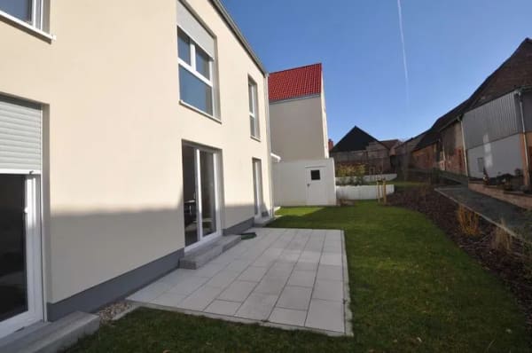 Immobilie in Eschau - Freistehendes Einfamilienhaus! Ziehen Sie im Sommer noch ein! - Bild 1