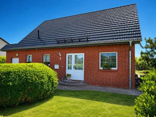 Immobilie in Carpin - Gepflegtes Einfamilienhaus in naturnaher Lage unweit traumhafter Badeseen in Carpin - Bild 1
