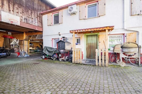 Immobilie in Herbolzheim - BRUMANI | Modern saniertes Einfamilienhaus mit vielseitiger Scheune und Werkstatt - Bild 1