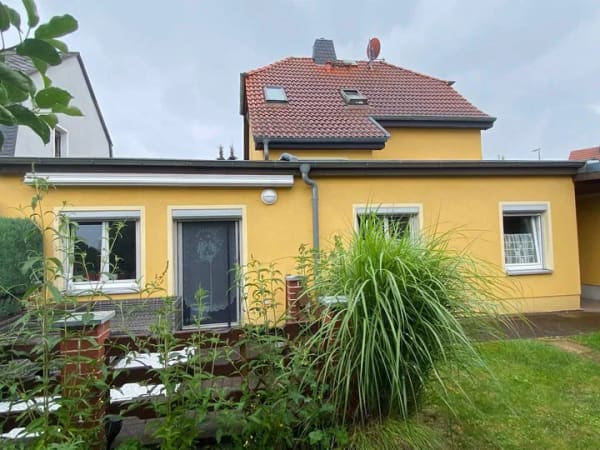 Immobilie in Weida - Gepflegtes Einfamilienhaus mit Einliegerwohnung in bester Wohnlage Weidas - Bild 2