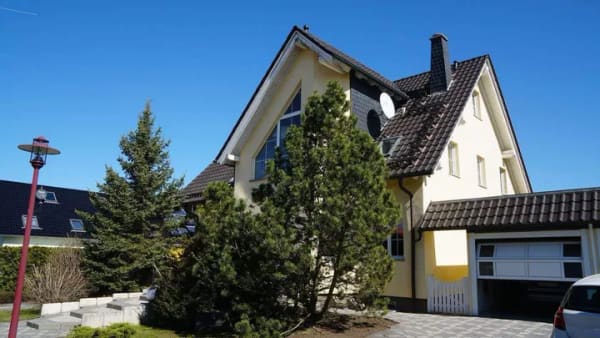 Immobilie in Sömmerda - Drei Wohneinheiten. Ein Ort voller Möglichkeiten. - Bild 2
