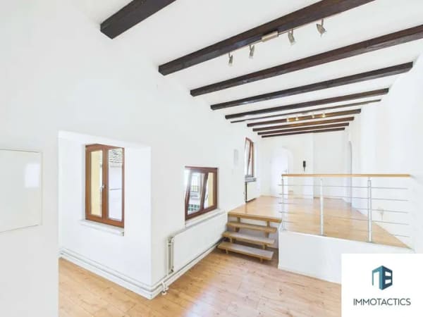 Immobilie in Jugenheim - Bezugsfreies Einfamilienhaus mit vermieteter Einliegerwohnung, Innenhof, Dachterrasse und Scheune - Bild 0