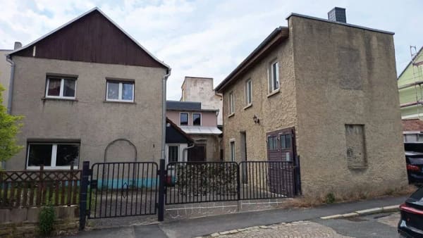 Immobilie in Eisenberg - Zwei auf einem Grundstück - Bild 0