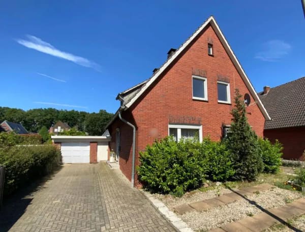 Immobilie in Stadtlohn - Charmantes Wohnhaus auf großzügigem Eigentumsgrundstück - Bild 0