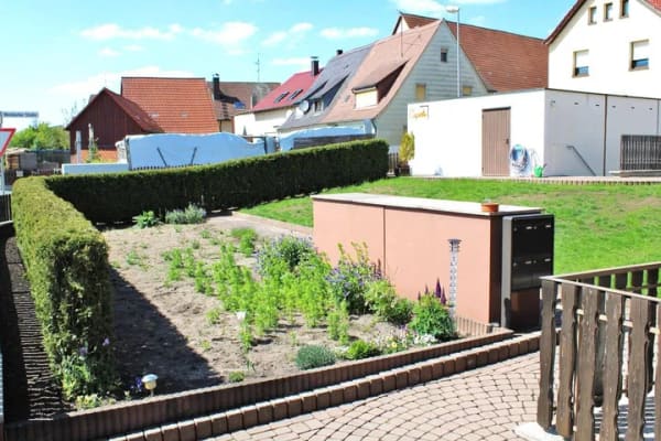 Immobilie in Heßdorf - Wohnen wie im eigenen Haus - 4,5-Zimmer-Eigentumswohnung in Form eines Sandsteinhauses in Heßdorf - Bild 3