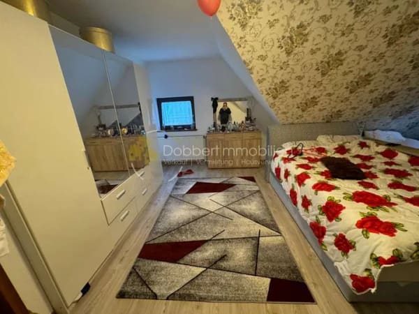 Immobilie in Heiningen - Vermietete 2-Zimmer-Dachgeschosswohnung mit großer Garage in Heiningen - Bild 3