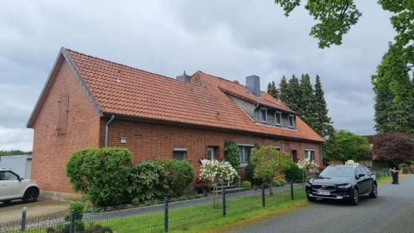 Immobilie in Soltau - Gepflegtes Zweifamilienhaus mit großem Grundstück. - Bild 2