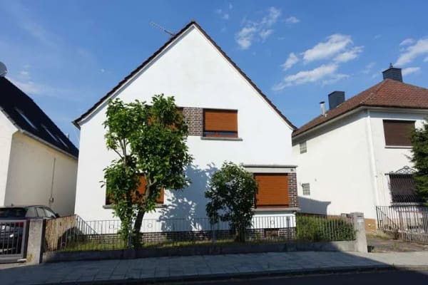 Immobilie in Hainburg - Hainburg: Einfamilienhaus mit großzügigem Grundstück und Garage in ruhiger Lage - Bild 0