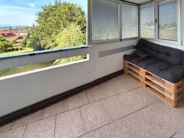 Immobilie in Vogt - Charmante 3 Zimmer-Obergeschoss-Wohnung mit zwei Balkone in Vogt - Bild 2