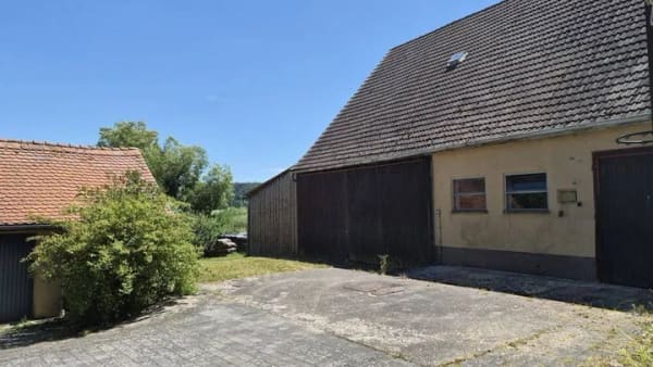 Immobilie in Schnelldorf - ***Resthofstelle mit Zweifamilienhaus, Scheune und Doppelgarage auf großzügigem Grundstück*** - Bild 2