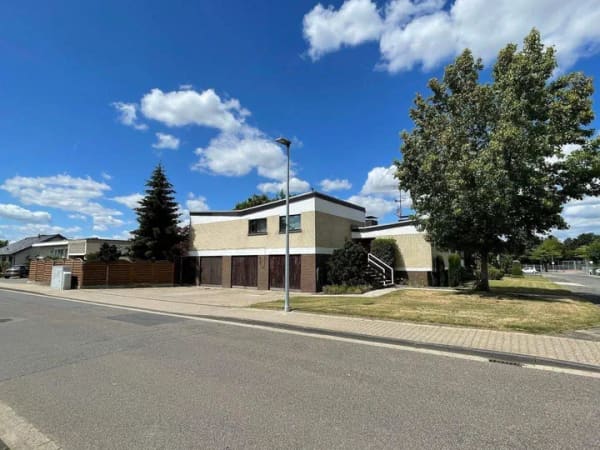 Immobilie in Hückelhoven - Gutes muss erhalten werden!  - Wohn-Geschäfts-Haus für individuelle Nutzung; Gesamtfläche: ca. 515 m² - Bild 3