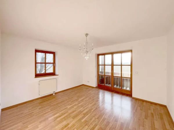 Immobilie in Brunnthal - Idyllisch gelegenes Einfamilienhaus mit vielfältigen Gestaltungsmöglichkeiten - Bild 3