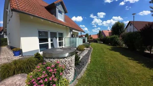 Immobilie in Lauterhofen - Familienglück mit Garten in Lauterhofen - perfekt auch für Mehrgenerationen - Bild 1